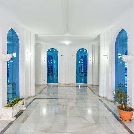 Virginia Beach & Private Terrace By Ele Apartments Malaga Luaran gambar