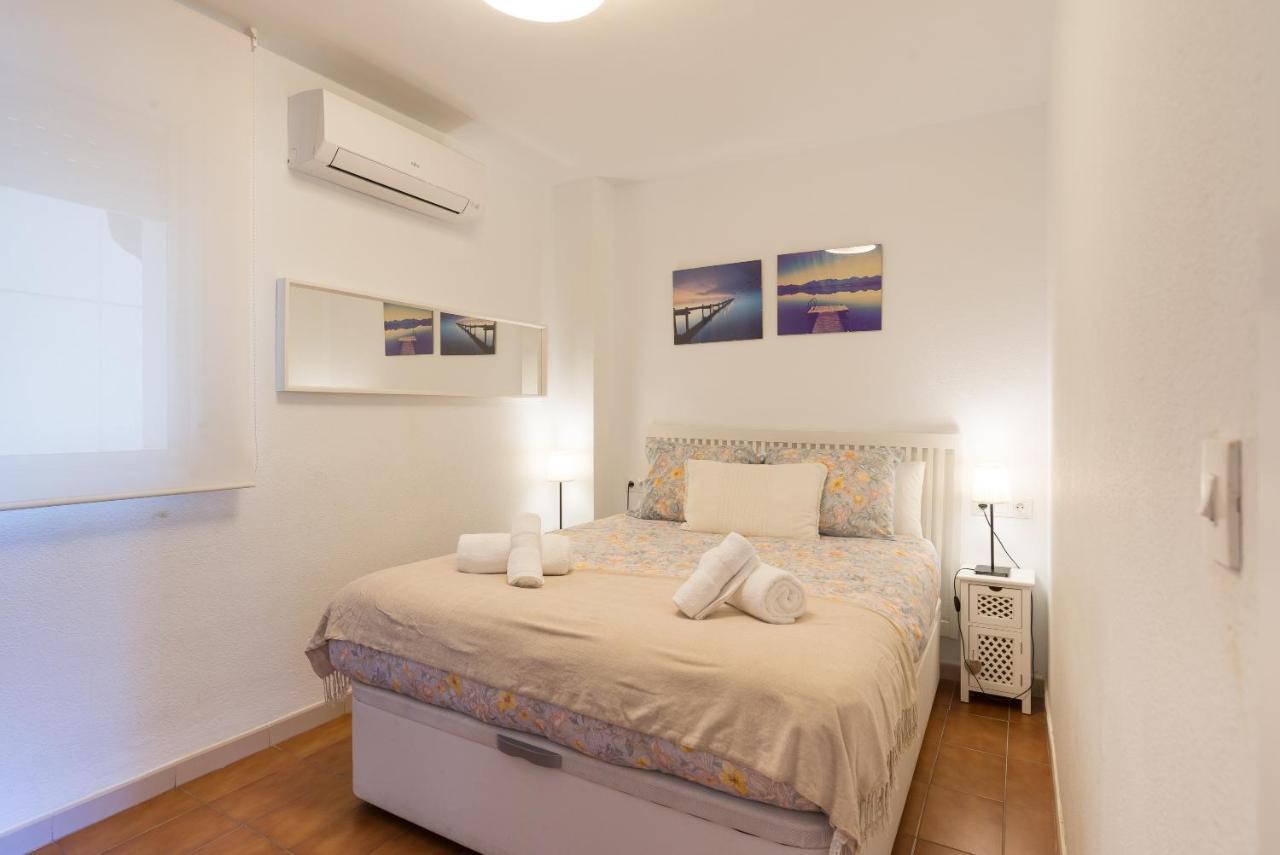 Virginia Beach & Private Terrace By Ele Apartments Malaga Luaran gambar
