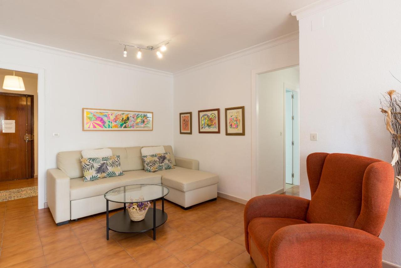 Virginia Beach & Private Terrace By Ele Apartments Malaga Luaran gambar