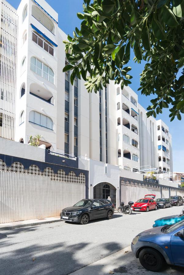 Virginia Beach & Private Terrace By Ele Apartments Malaga Luaran gambar