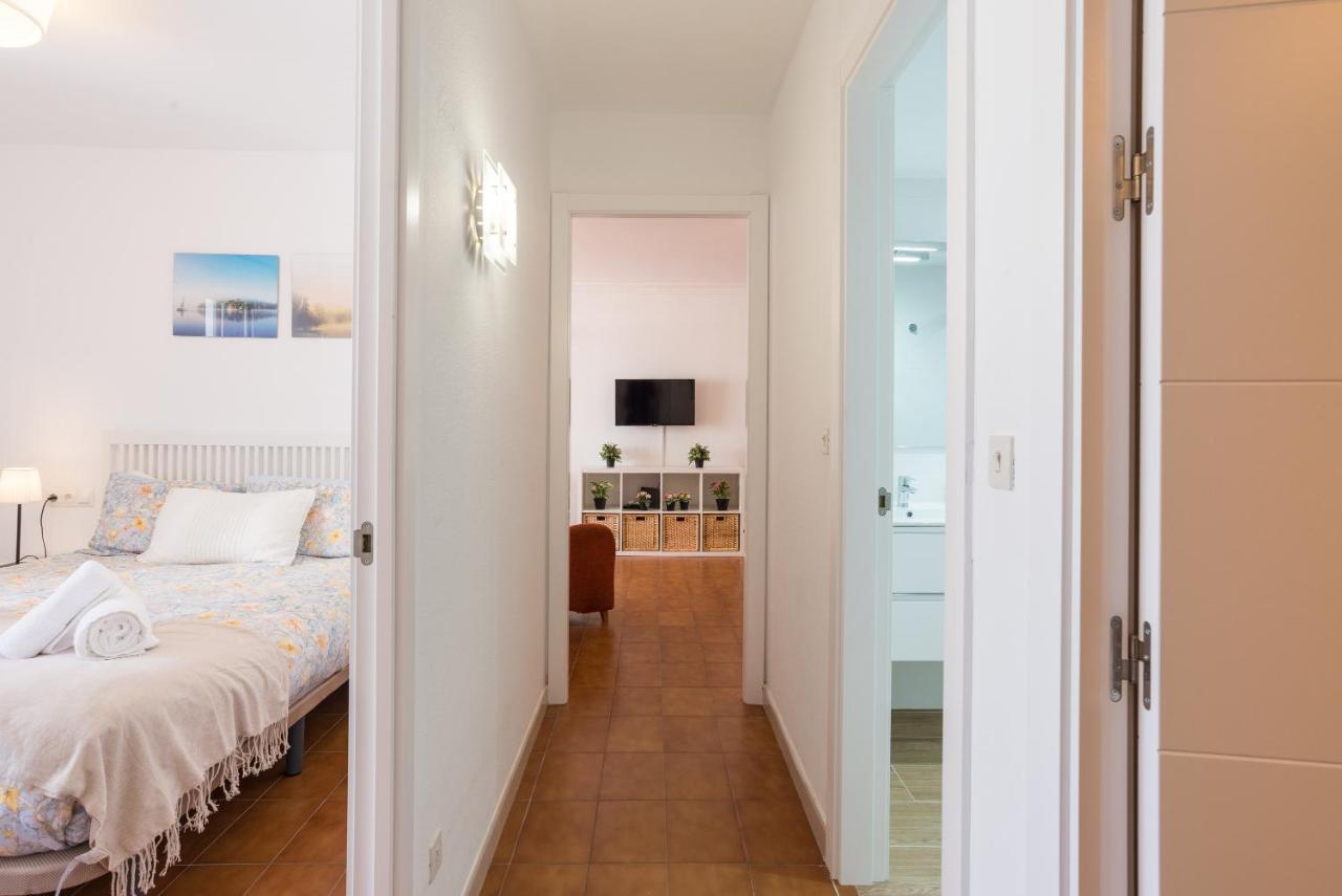 Virginia Beach & Private Terrace By Ele Apartments Malaga Luaran gambar
